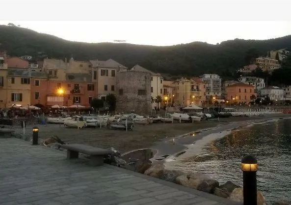Affittacamere Montecarlo Laigueglia