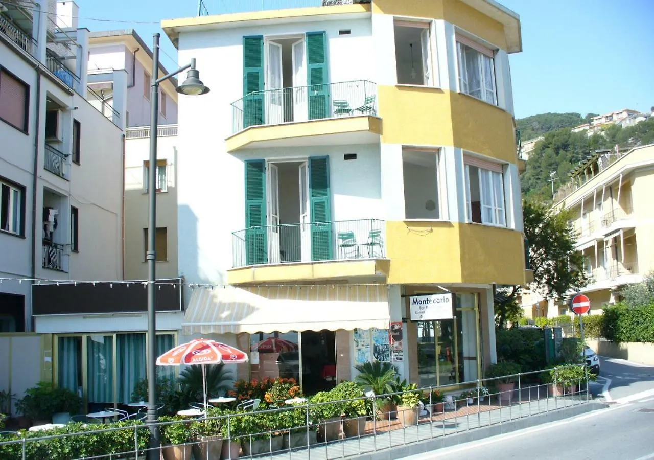 Πανσιόν Affittacamere Montecarlo Laigueglia